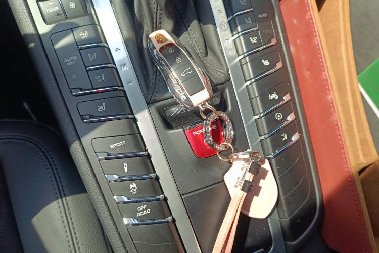 Used Porsche Macan 2021 Macan 2.0T