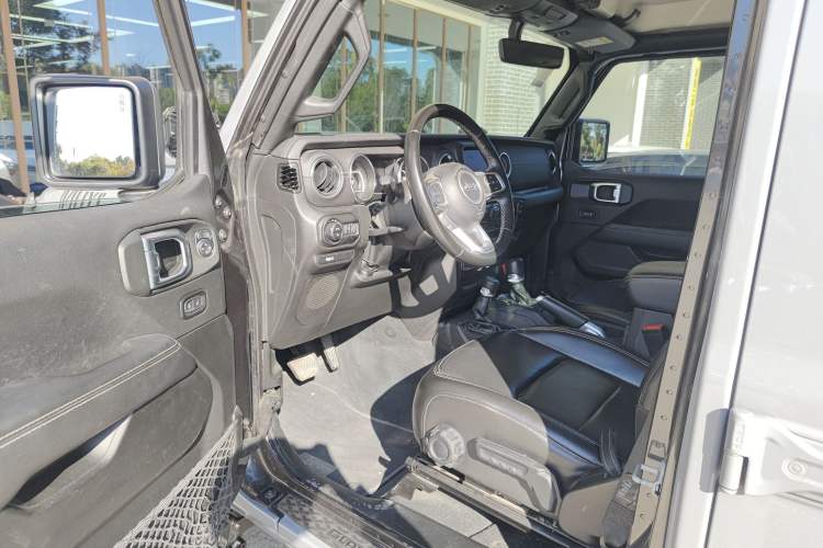 Used Jeep Gladiator 2022 3.6L Pioneer Edition
