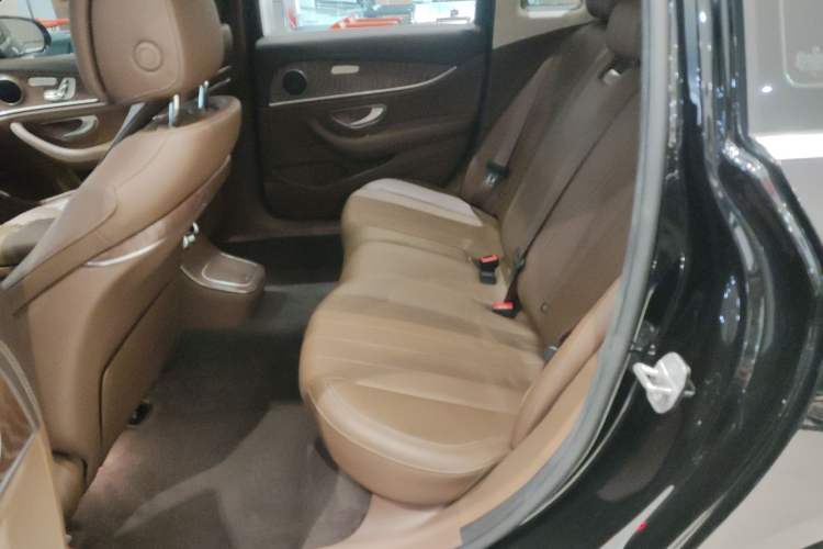 Used Mercedes-Benz E-Class 2023 Updated E 300 L Fashion Edition