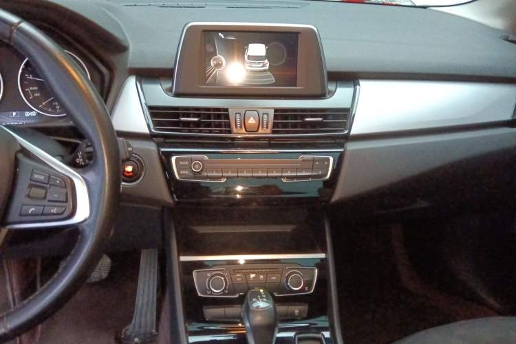 Used BMW 2 Series Active Tourer 2016 218i Fashion Model