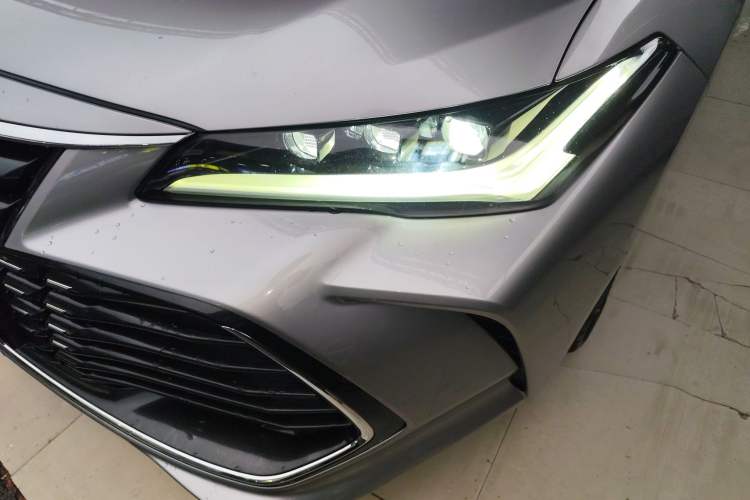 Used Toyota Avalon 2022 2.0L Luxury Edition