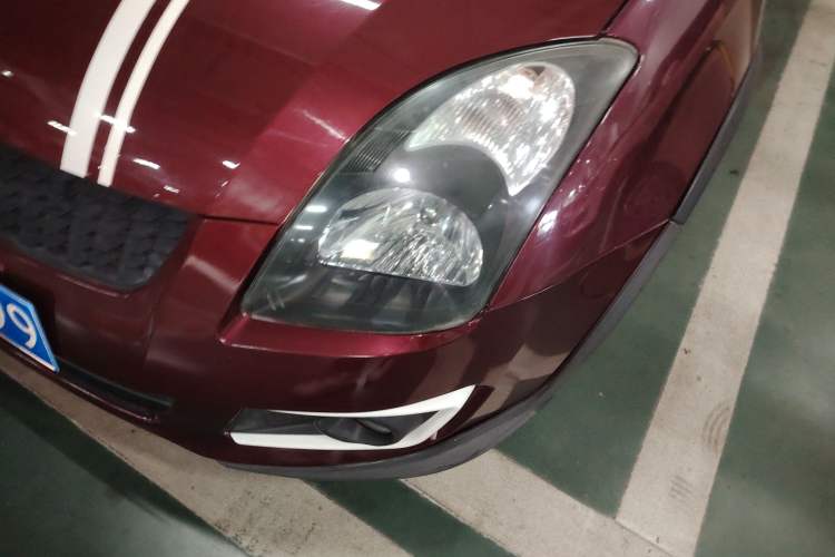 Used Suzuki Swift 2013 1.5L Automatic 20th Anniversary Limited Edition Left Front Headlight