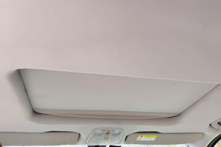 Used SAIC MAXUS G10 2019 Facelift PLUS 2.0T Automatic Elite Edition China VI