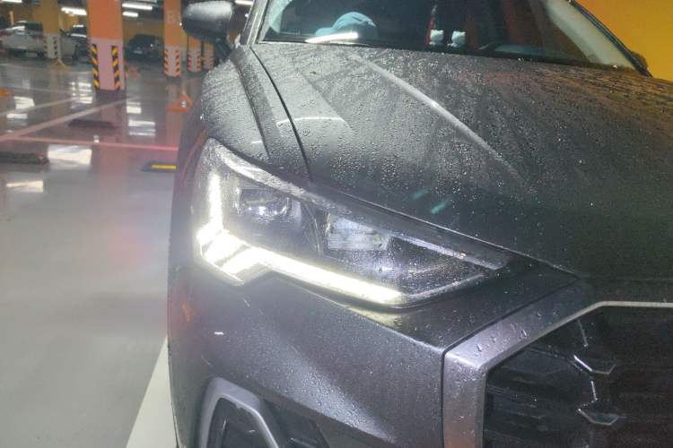 Used Audi Q3 2023 35 TFSI Fashion Dynamic Model (1.4T) Right Front Headlight