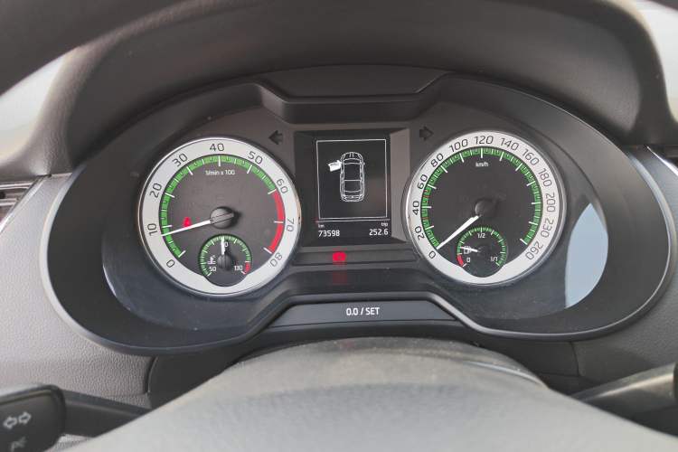 Used Skoda Octavia 2019 TSI230 DSG SmartDrive Luxury Edition China VI
