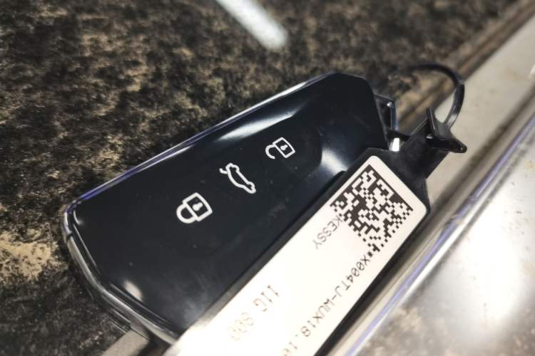 Used Volkswagen ID.4 CROZZ 2026 Model Pure Enjoyment Edition PURE Vehicle Key