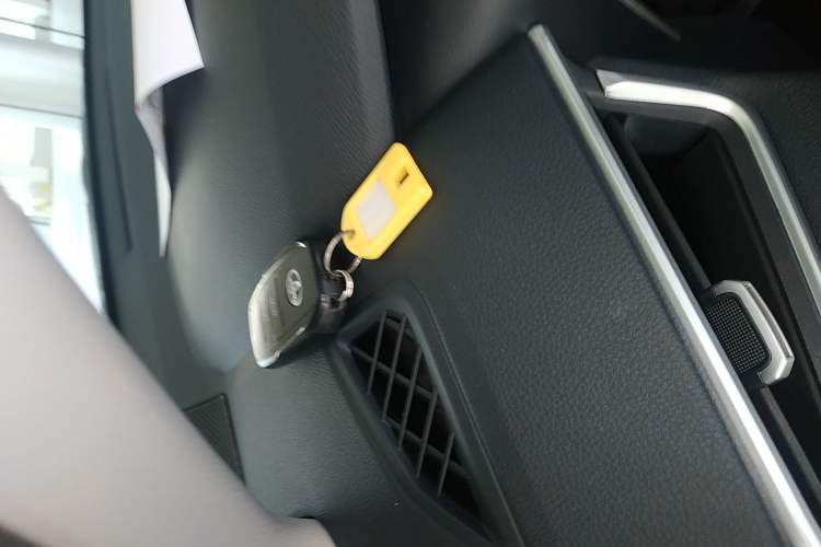 Used Toyota FRONTLANDER 2022 2.0L CVT Luxury PLUS Edition
