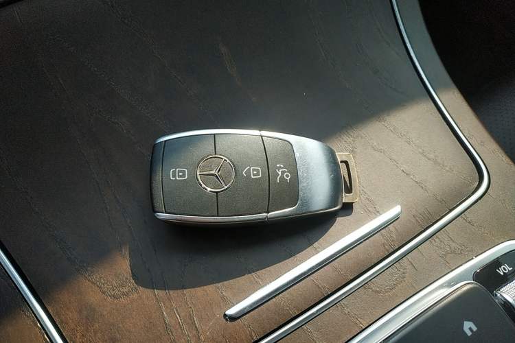 Used Mercedes-Benz GLC 2020 Facelift GLC 300 L 4MATIC Dynamic Edition