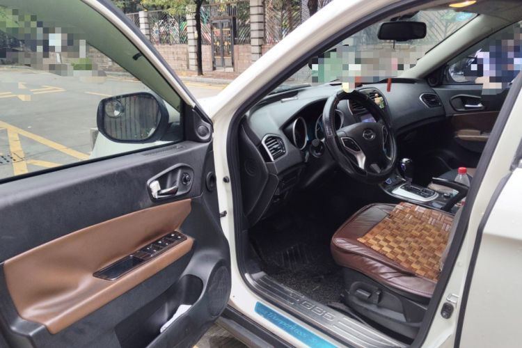 Used GAC Trumpchi GS5 Super 2015 1.8T Automatic All-Wheel-Drive Elite Edition Driver Seat