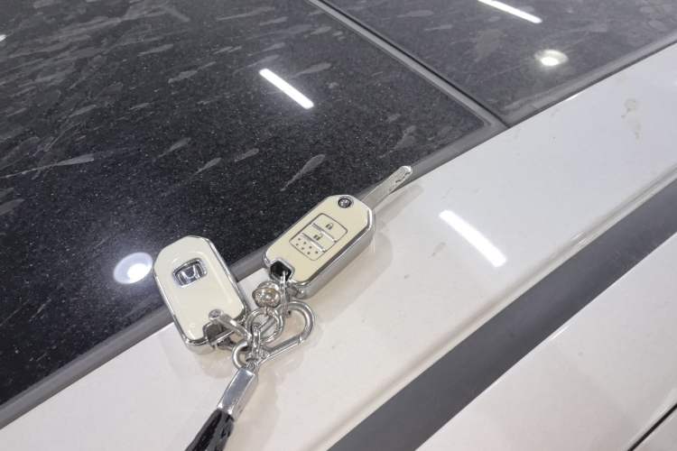 Used Honda Vezel 2020 1.5L CVT Pioneer Edition