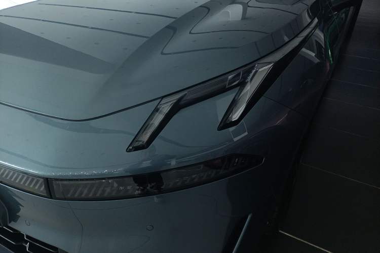 Used Lynk & Co 07 2024 EM-P 126 Long-Range Ultra
