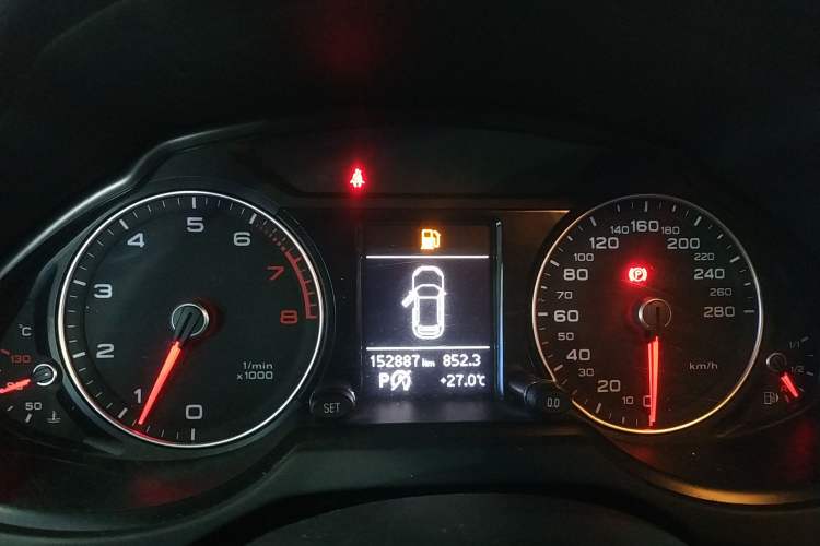 Used Audi Q5 2016 40 TFSI Trendy Edition Instrument Cluster