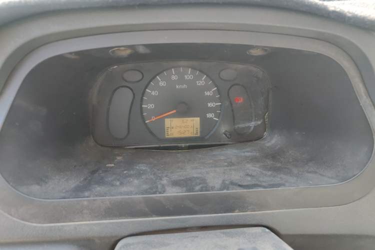 Used Wuling Zhiguang 2010 1.0L New Version Practical Short-Body L2Y