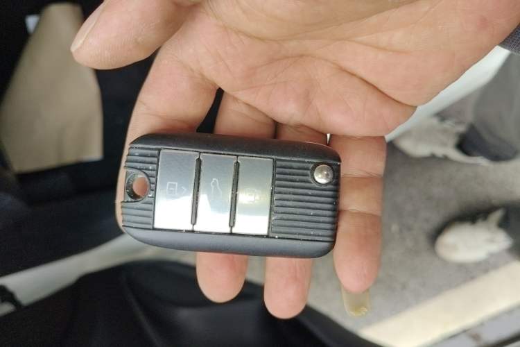 Used MG 6 2017 20T Automatic Luxury Smart Connect Version China V Standard Vehicle Key