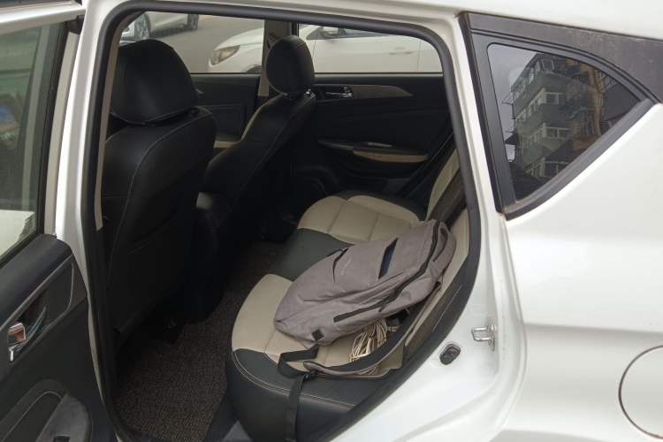 Used Changan CS35 2017 1.6L Manual Luxury Model
