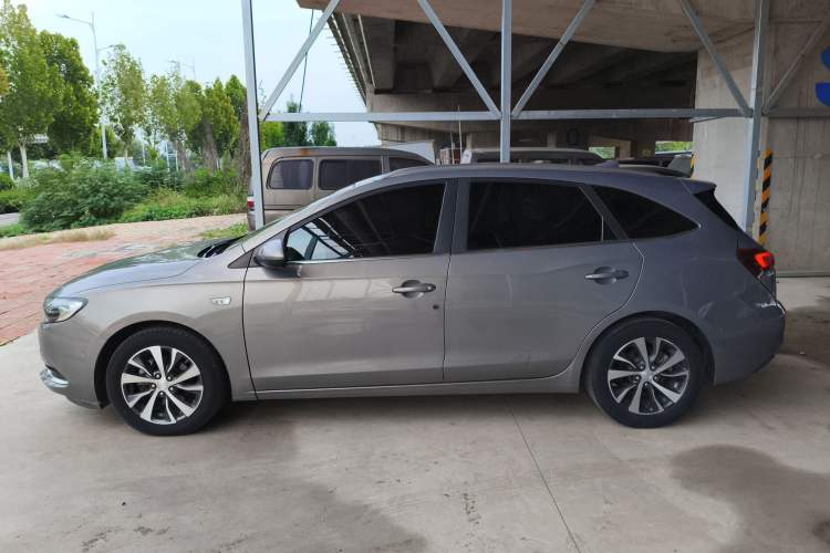 Used Buick Excelle GX 2018 18T Automatic Elite Model
