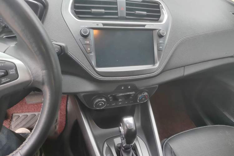 Used Ford Escort 2015 1.5L Automatic Fashion Model