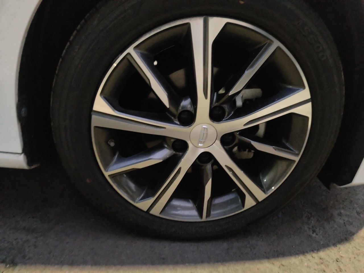 Geely Auto Emgrand 2023 4th Generation Champion Edition 1.5L CVT Prestige Model — снимка 8