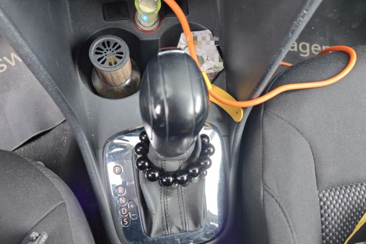 Used Volkswagen Polo 2011 1.6L Automatic ZhiShang Version
