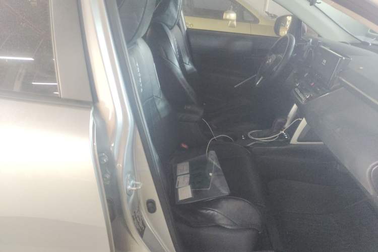 Used Toyota FRONTLANDER 2023 2.0L Smart Electric Hybrid Dual-Engine Leading Edition