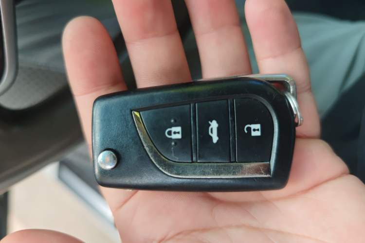 Used Toyota Camry 2015 2.0G Premier Edition
