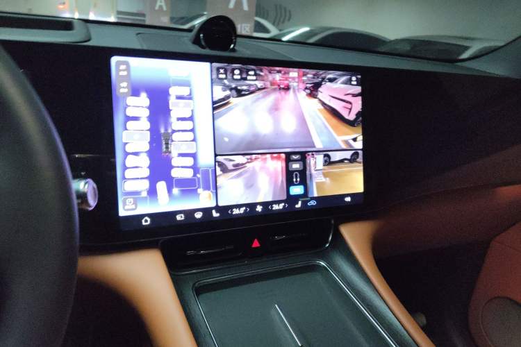 Used Hima AITO M8 2025 Extended-Range Max+ Version 53.4 kWh 6-Seater Edition