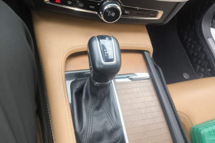 Used Volvo S90 2016 T6 AWD Zhiya Edition
