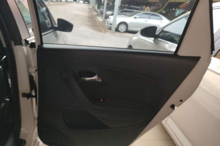 Used Volkswagen Polo 2016 1.4L Automatic Trendy Model