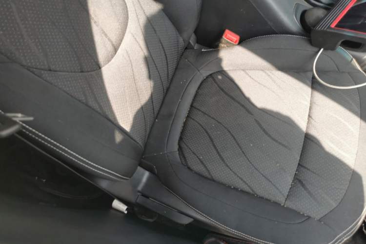 Used Baojun 510 2017 1.5L manual Comfort trim