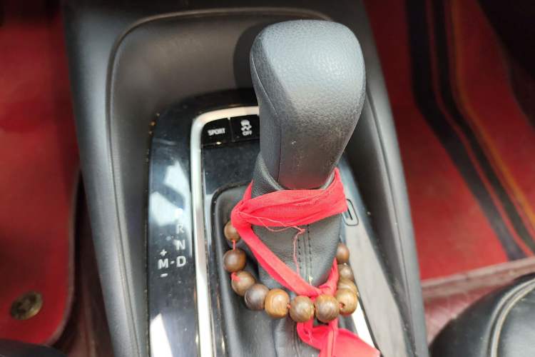 Used Toyota Allion 2021 2.0L Luxury Edition Gear Lever