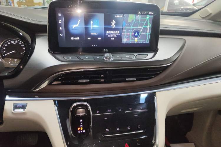 Used Buick GL8 2021 Land Cruiser Executive Class 652T Luxury Model