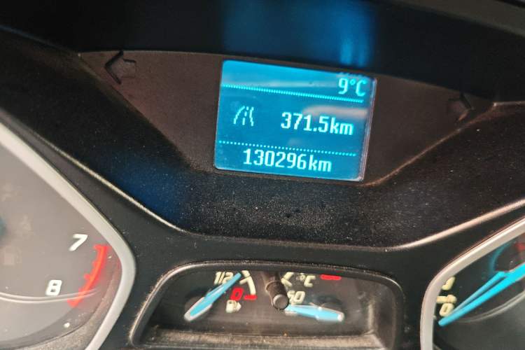 Used Ford Focus 2012 Sedan 1.6L Manual Comfort Model