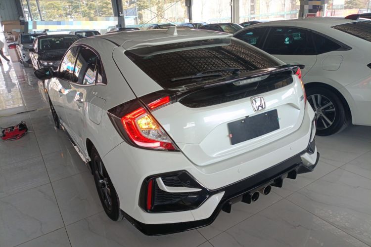 Used Honda Civic 2021 HATCHBACK 220TURBO CVT New Trendsetter
