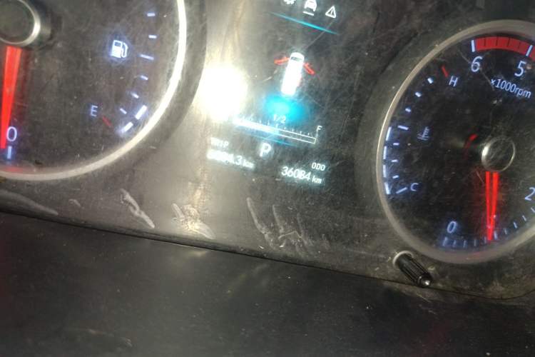 Used Foton Toano 2023 2.0T Automatic Urban Edition Short Wheelbase Mid-Height Design with Single Rear Tire—Available in 5/6/9-Seater Configurations
