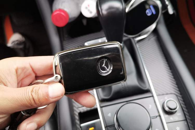 Used Mazda 3 Axela 2021 2.0L Automatic Zhiya Edition Vehicle Key