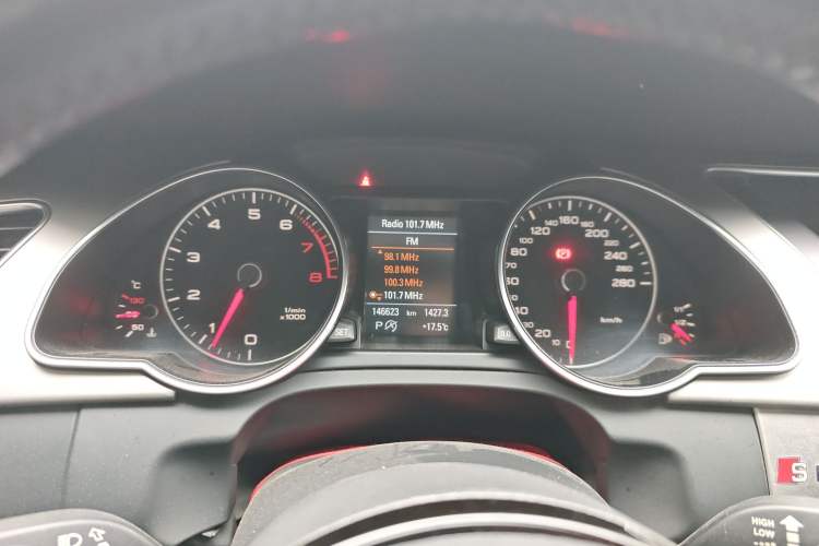 Used Audi A5 2014 Sportback 45 TFSI Instrument Cluster