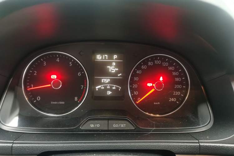 Used Volkswagen Lavida 2014 1.4TSI DSG 30th Anniversary Edition