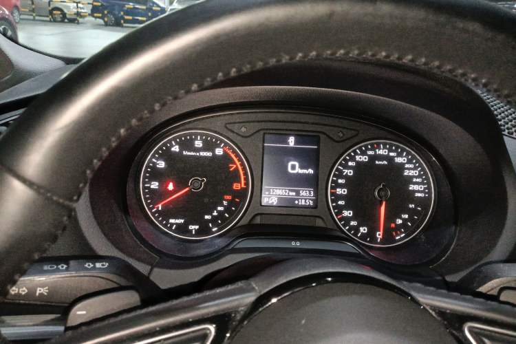 Used Audi A3 2019 Limousine 40 TFSI Sport Version China V Emission Standard
