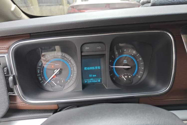 Used Buick GL8 2014 2.4L CT Luxury Business Comfort Edition Instrument Cluster