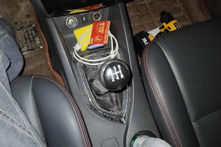 Used CHANGAN KAICHENG Oushang A600 2016 1.5L Manual Elite 7-Seater