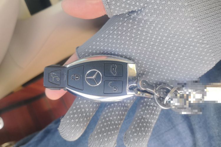 Used Mercedes-Benz V-Class 2016 V 260 Prestige Edition
