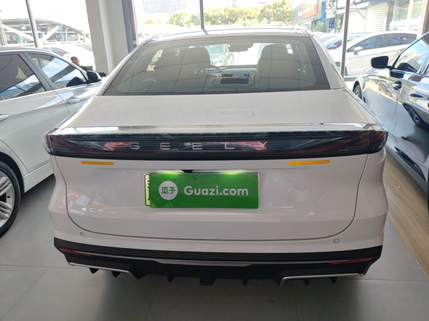 Geely Galaxy L6 2023 60km PLUS — снимка 5