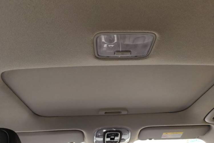 Used Hyundai Elantra 2021 1.5L CVT GLX Elite Edition
