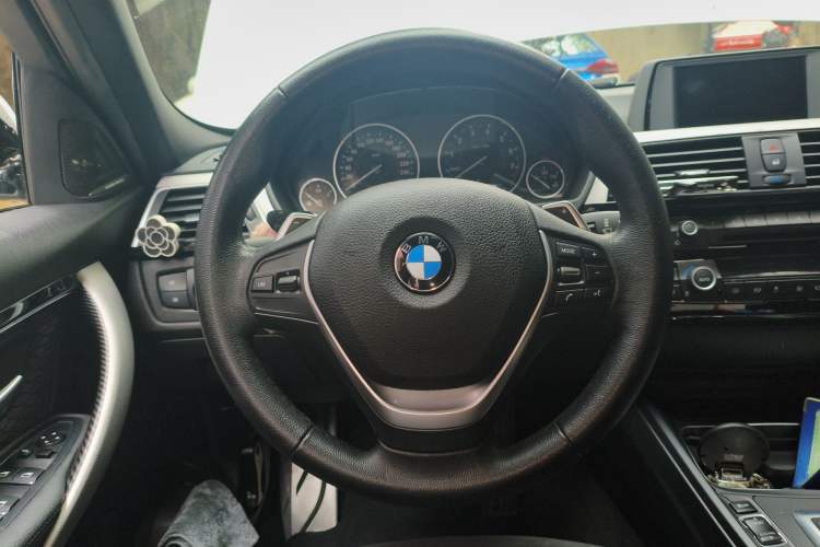 Used BMW 3 Series 2017 320i M Sport
