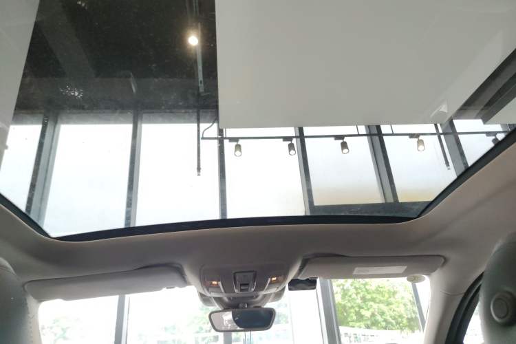 Used Mercedes-Benz GLE Coupe 2017 GLE 400 4MATIC Coupe SUV
