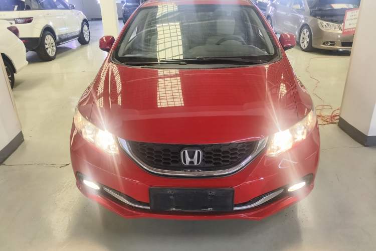 Used Honda Civic 2014 1.8L automatic comfort version
