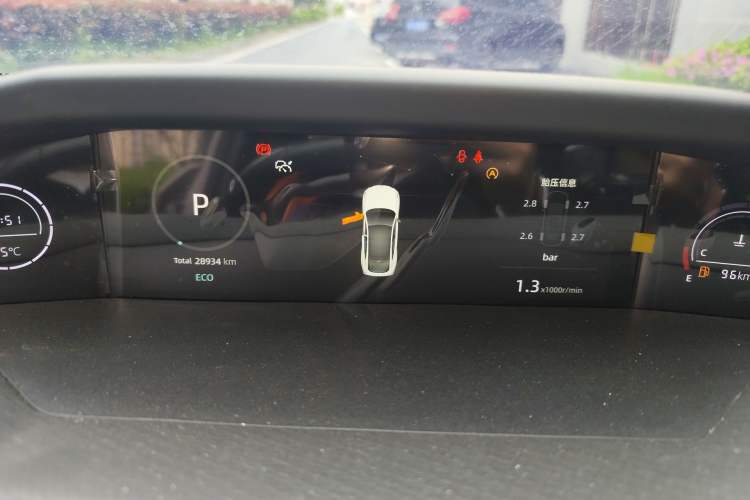 Used CHANGAN UNI-V 2022 1.5T Prestige Version Instrument Cluster