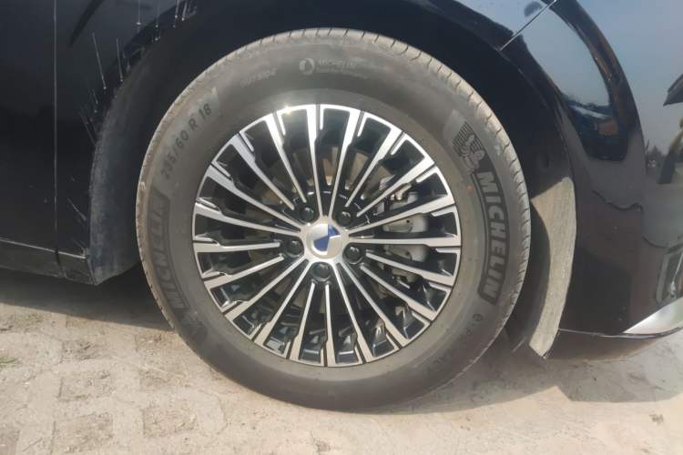 Used Denza D9 2024 DM-i 980 Four-Wheel Drive Prestige Model