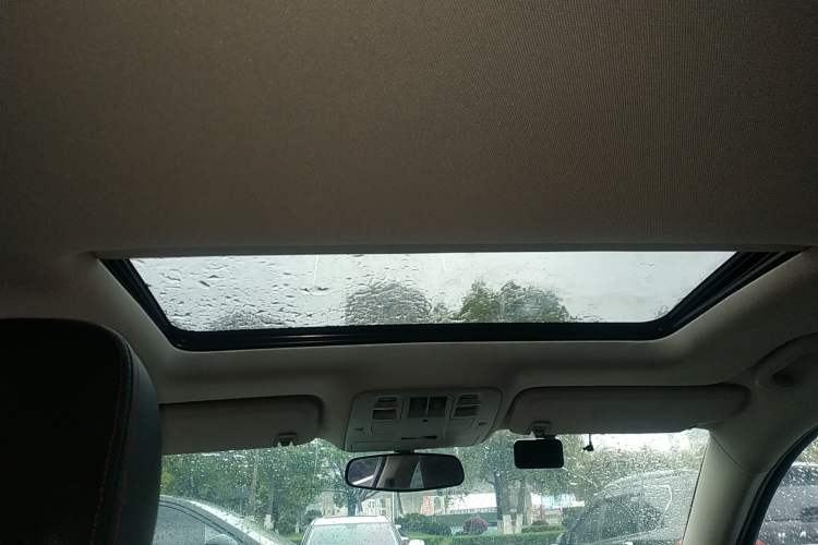 Used Chevrolet Malibu 2017 1.5T Automatic Comfort Edition Headliner