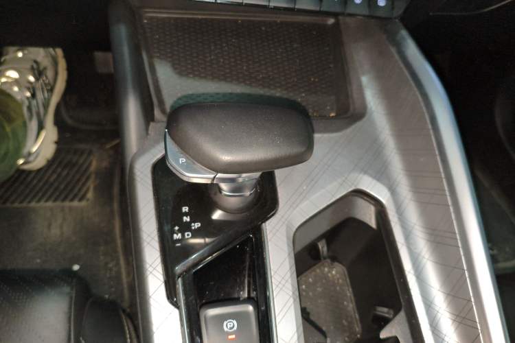 Used Geely Auto Preface 2023 2.0TD Luxury Version
